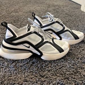 NIKE AIR MAX 270 XX QS